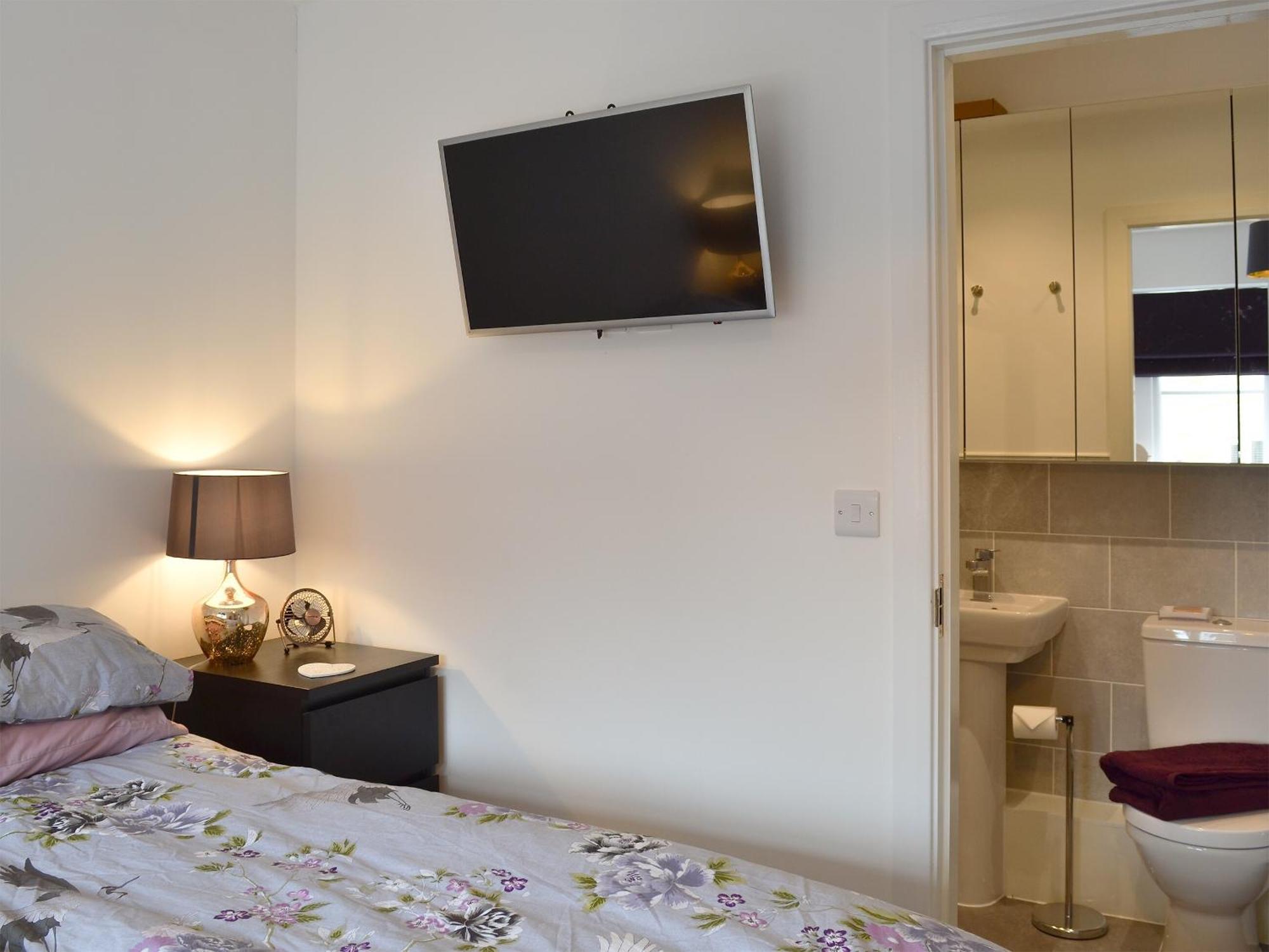 Shepley Mews Villa Glossop Bagian luar foto